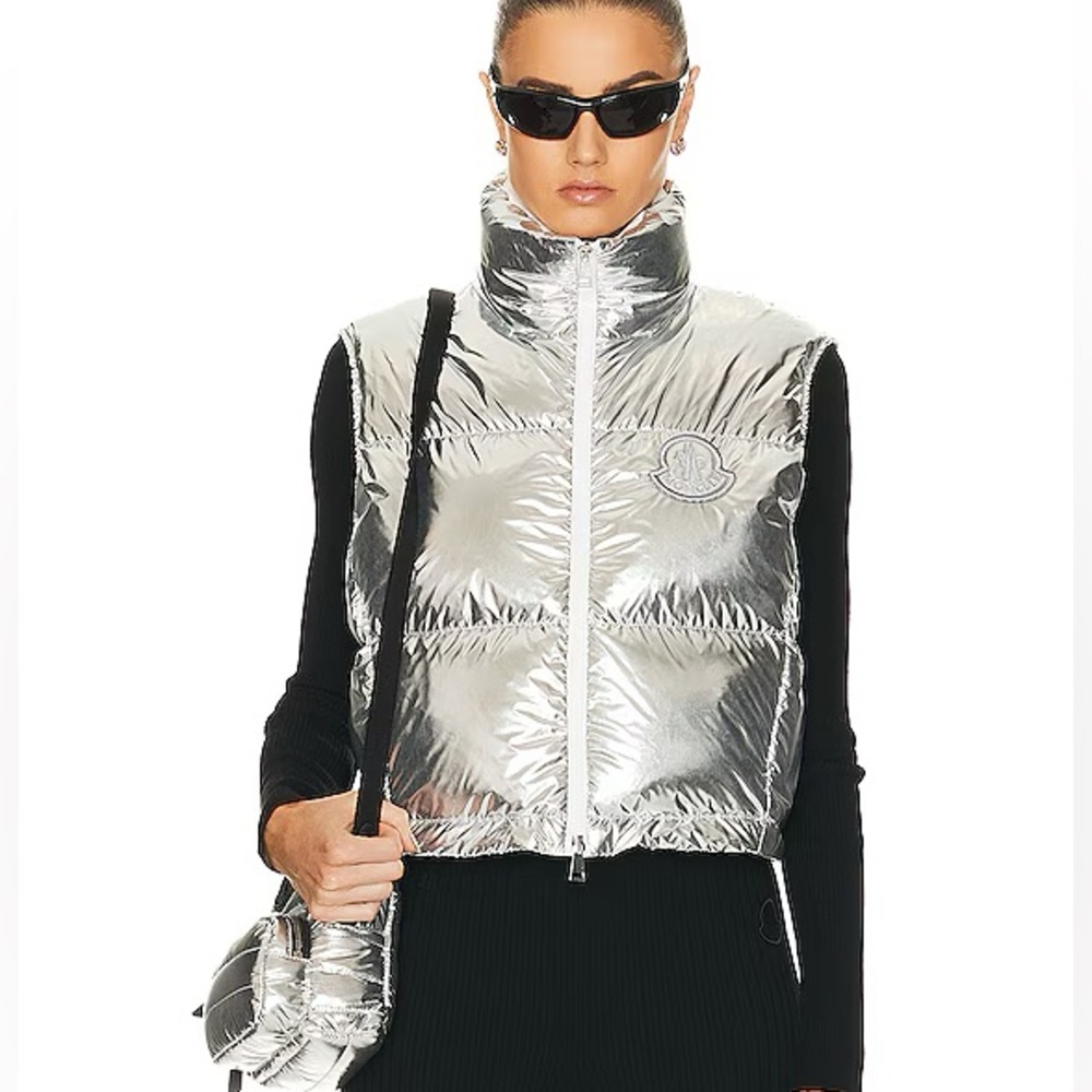 MONCLER NWT Blavet Silver Down Quilted Puffer Vest 3 L Metallic - Picture 4 of 16